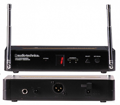 Audio-Technica ATW-702 UHF радиосистема, с ручным микрофоном